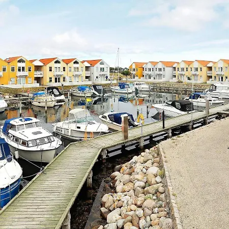 4 Person In Rudkobing-by Traum * Rudkøbing